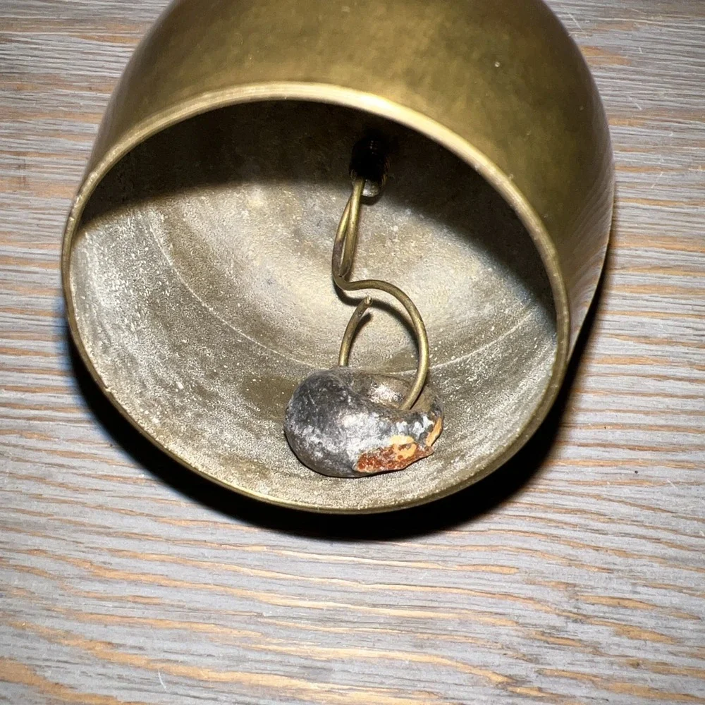 Vintage Brass Apple Bell‎